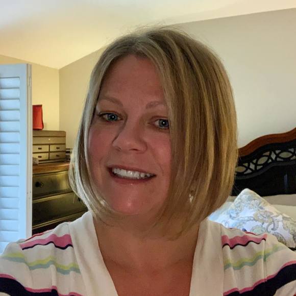 Meet your Posher, Ashley - Picture 3 of 3